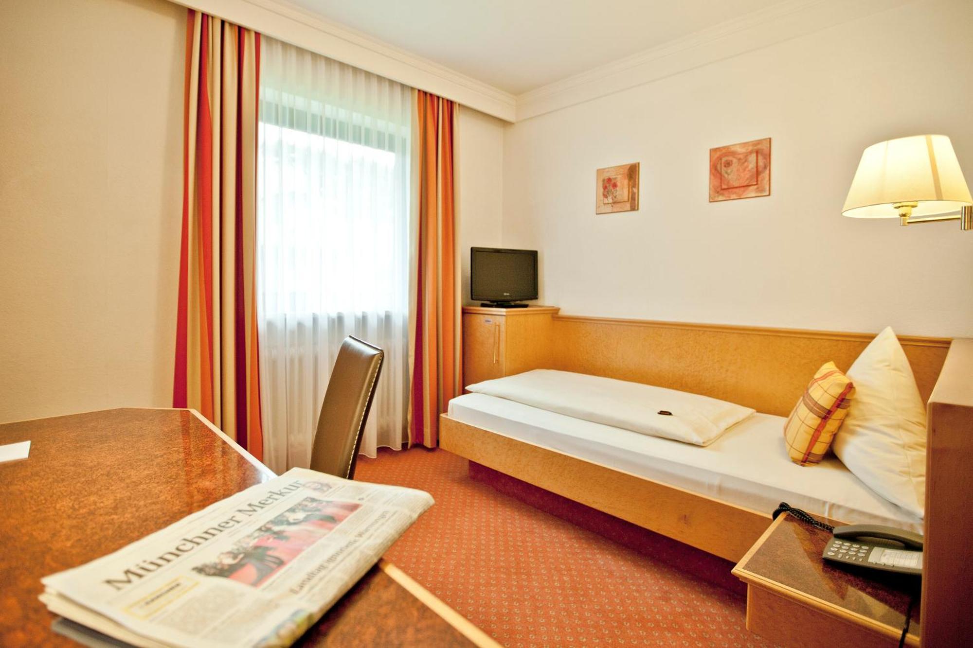 Wuermtaler Gaestehaus Gräfelfing Oda fotoğraf